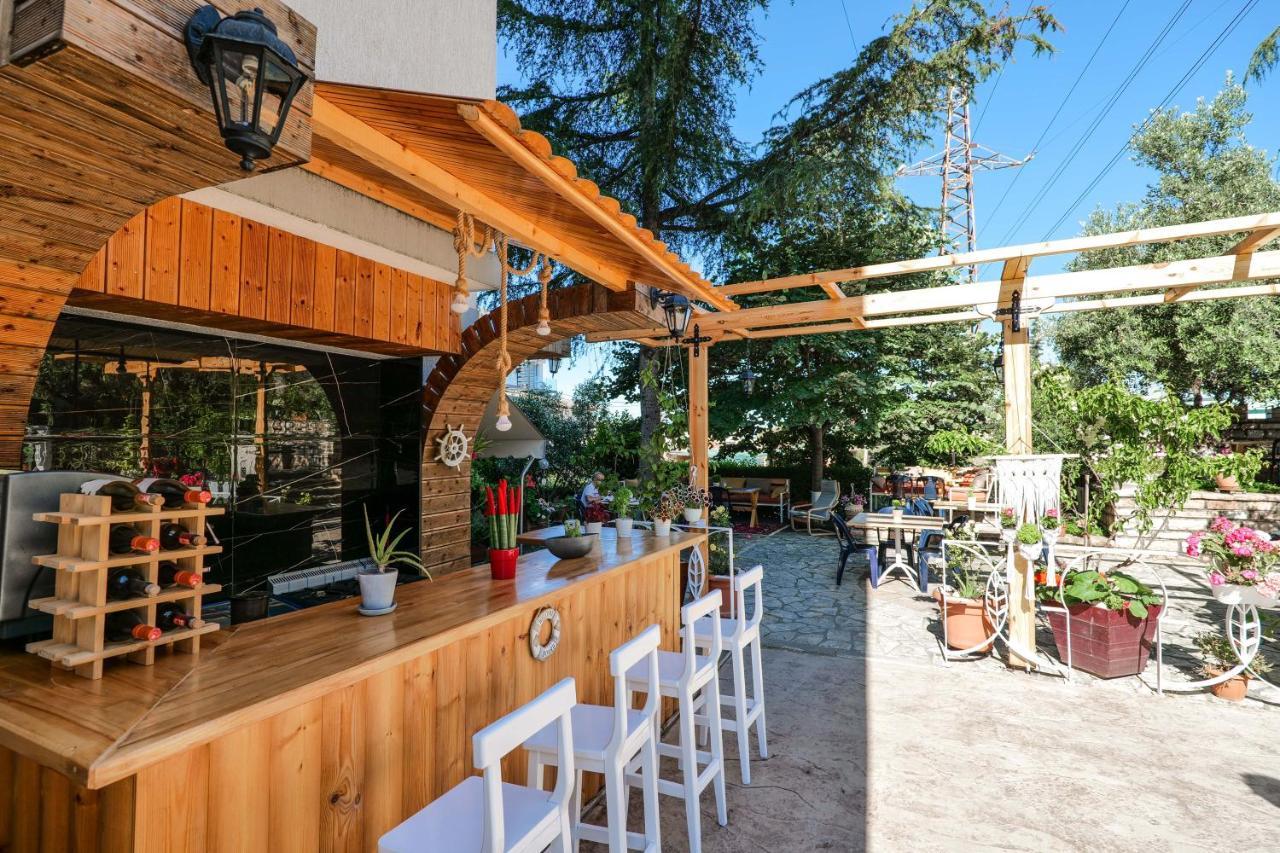Villa Green Garden Sarandë Exterior foto